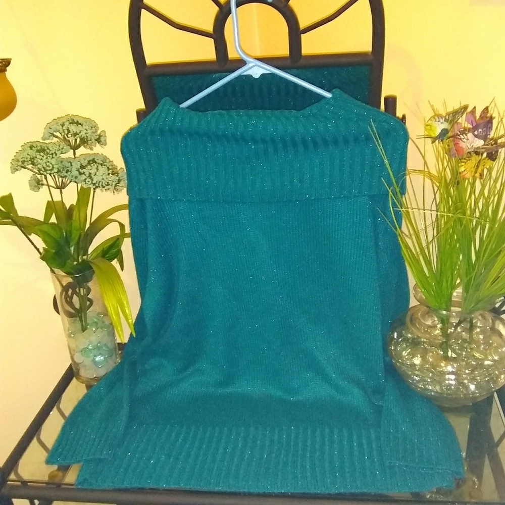 SALE!!! "Faded Glory"Teal Sweater!